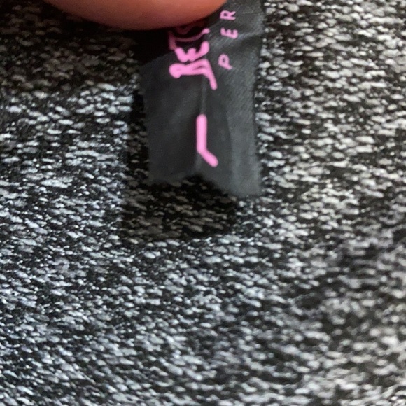 💰Betsey Johnson grey and black zip cardigan - Picture 4 of 6